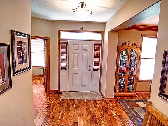 3rd image of 13559 Church View Ct NW