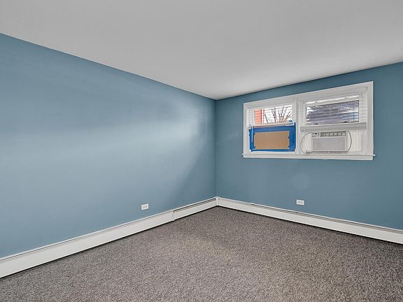 4th image of 6451 S Narragansett Ave APT 1D