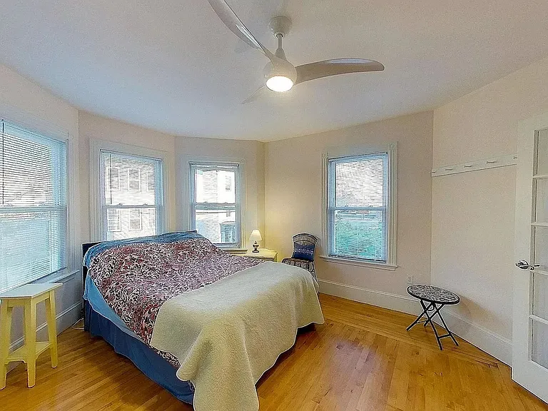 14 Cleeve St #3 — Photo 6