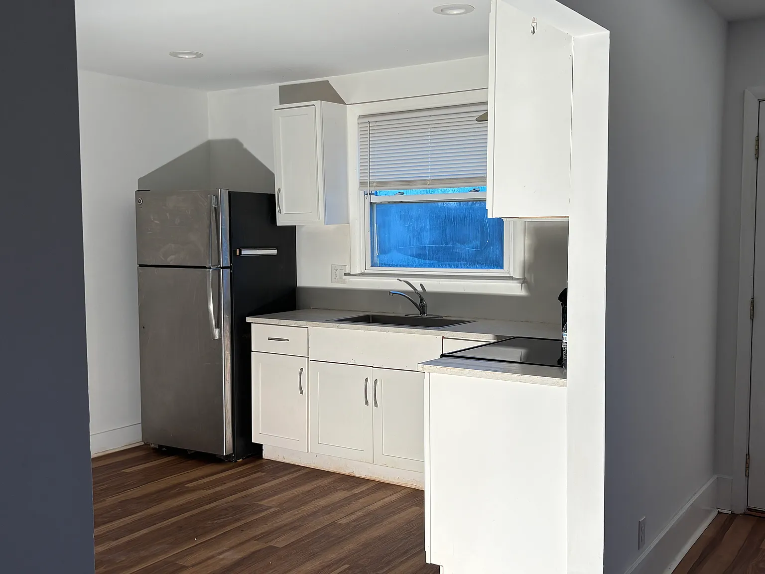 2709 Jenkins St — Photo 2