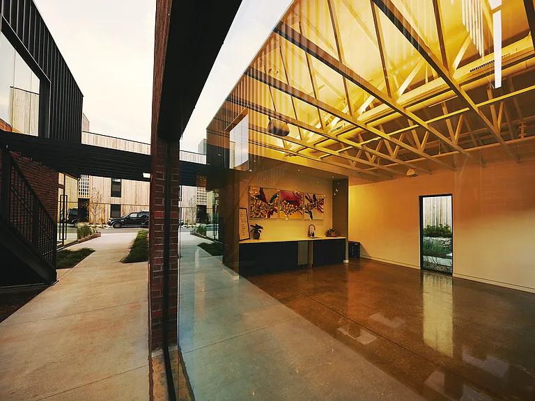Brick Avenue Lofts — Photo 37