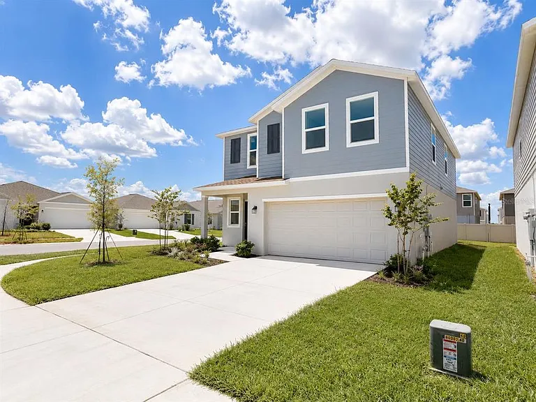 3602 Hardman Dr — Photo 3