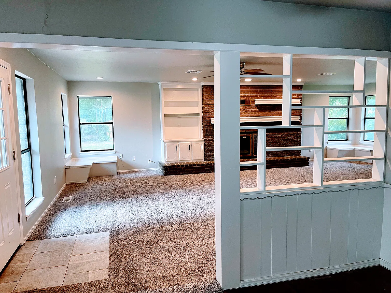 4 bed, 2.5 bath, 1710 sqft, $1,900 — Photo 2