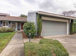 887 Augusta Dr, Moraga, CA