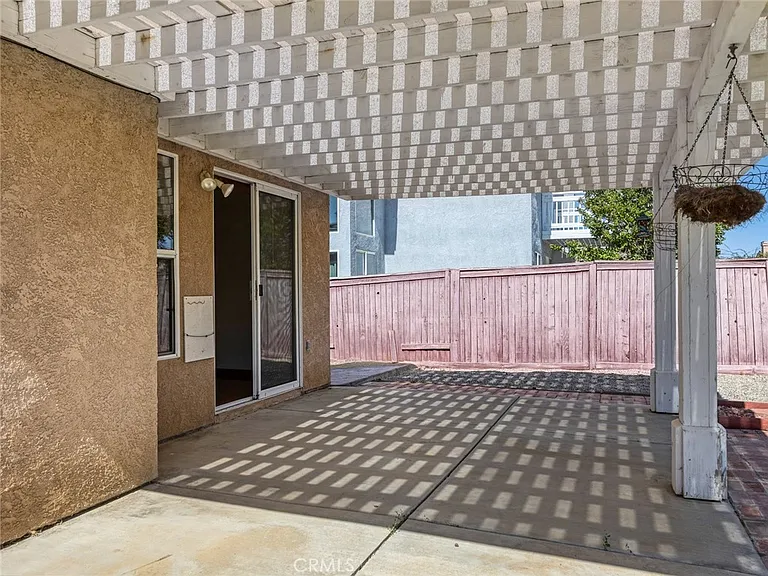 3648 Banyon Ct — Photo 35