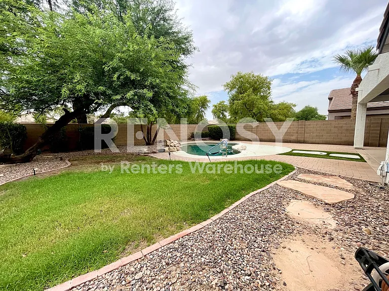 637 W Citrus Way — Photo 1