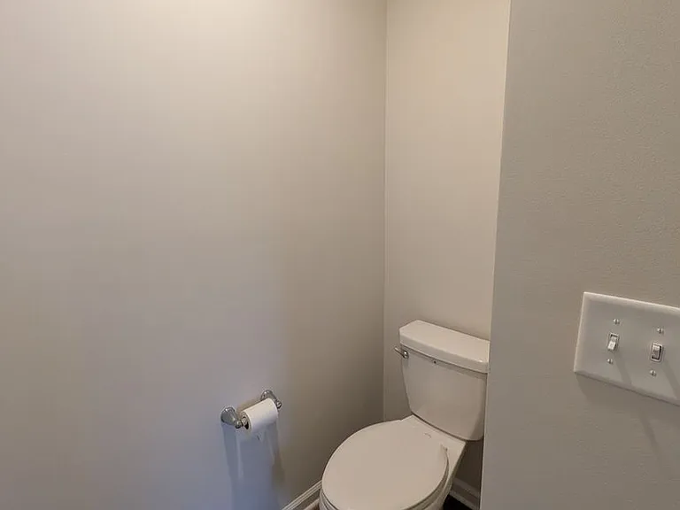 266 E Compass Way — Photo 17