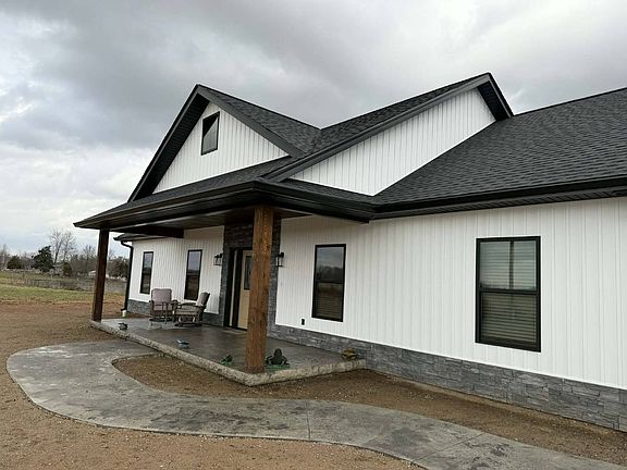 3rd image of 235 Martha Stockton Rd