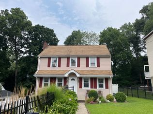 49 Nichols Ave, Stamford, CT 06905