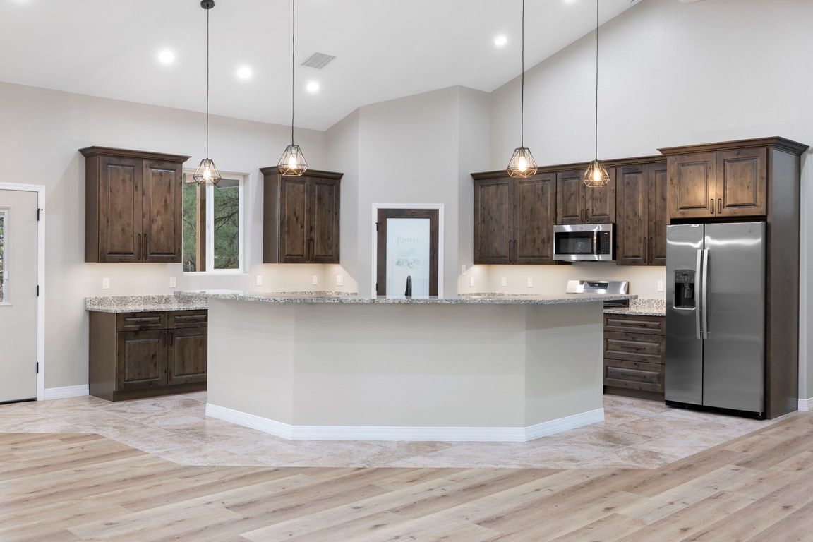 next background image