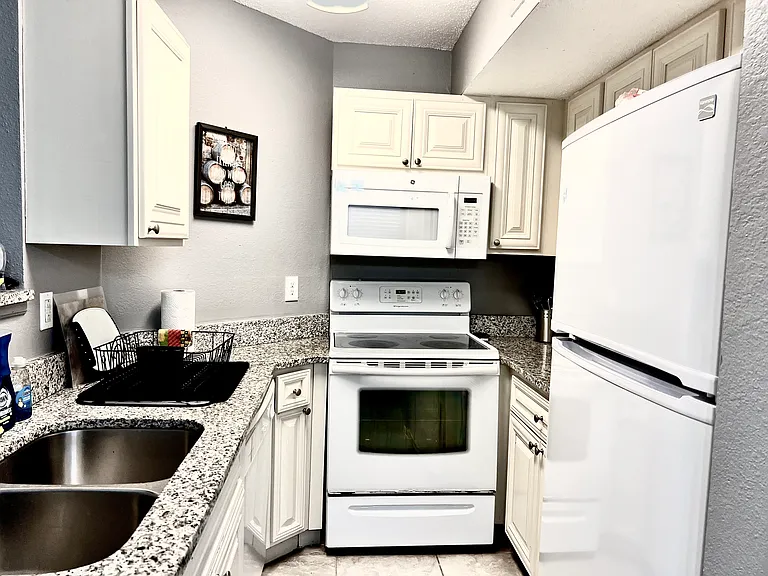 12550 Equestrian Cir #601 — Photo 9