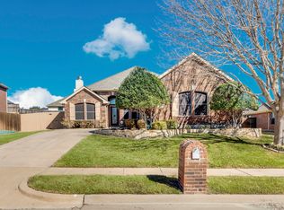 221 Lawson Farms Dr, Midlothian, TX 76065