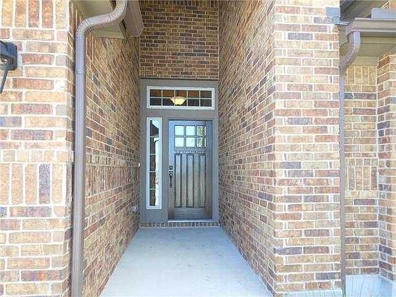 2nd image of 115 Walking Horse Way
