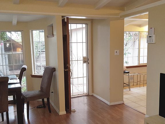 2nd image of 4674 Chickasaw Ct