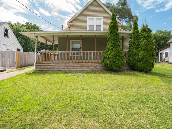 2124 E 23rd St, Des Moines, IA 50317