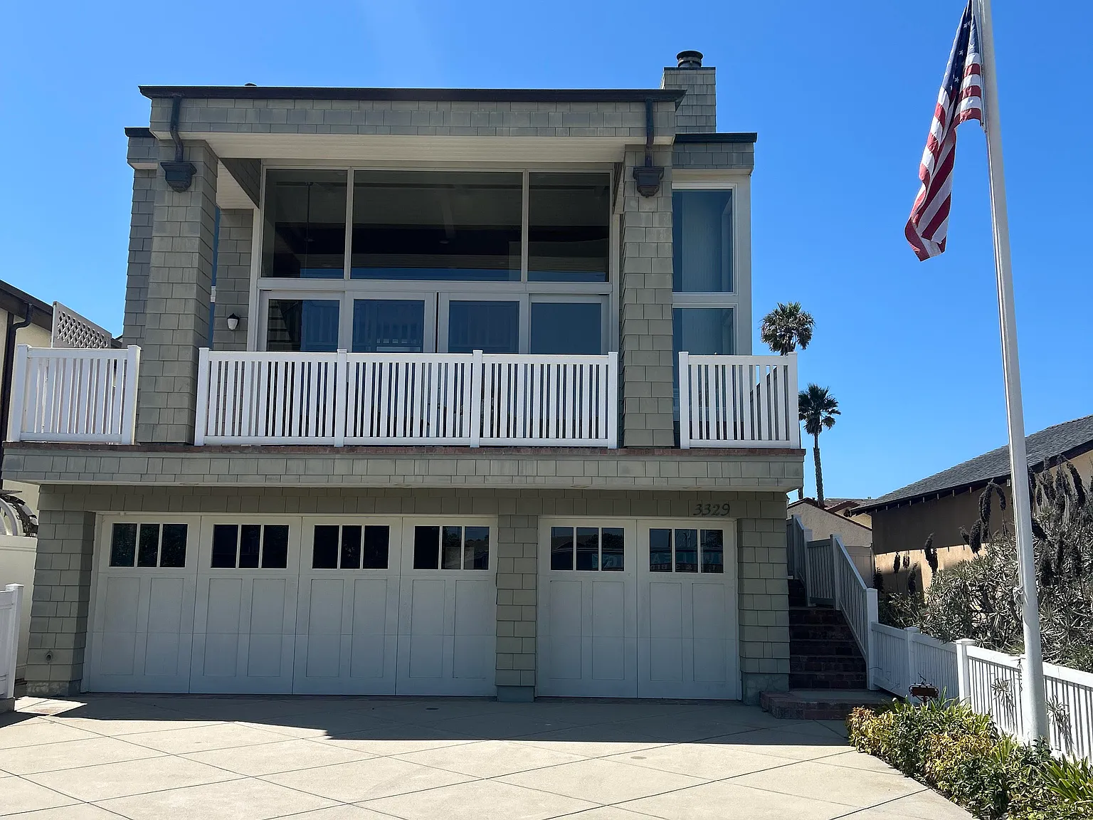 4 bed, 2507 sqft, $5,500 — Photo 2