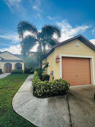 890 Luminary Cir #103 Photo 1