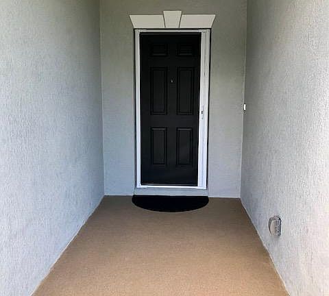 5th image of 438 Pine St