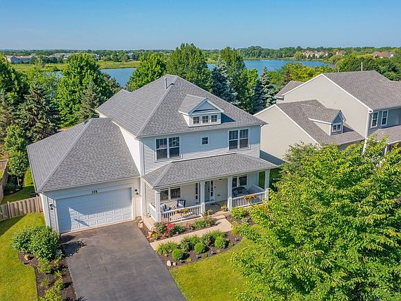 2nd image of 375 Kensington Dr