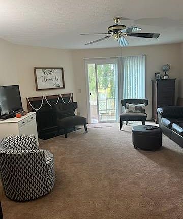 3rd image of 5868 Aqua Bay Dr