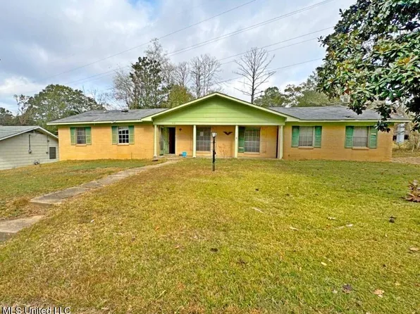 1110 Dardanelle Dr, Jackson, MS 39204