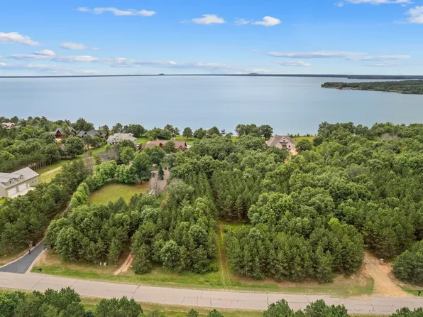 W4627 Big Bay Rd, Necedah, WI 54646