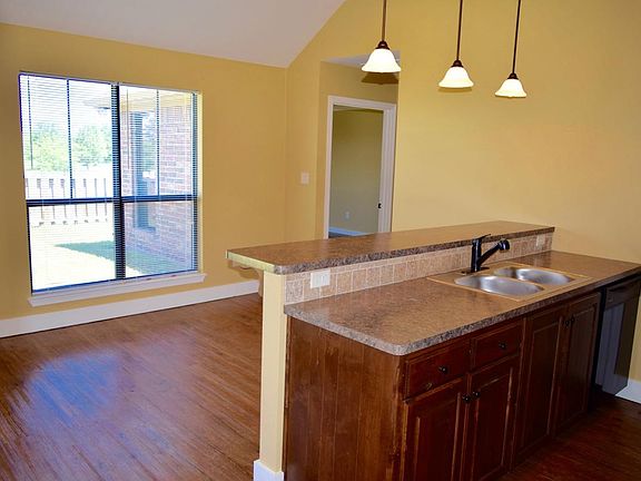 4th image of 11117 County Road 1141