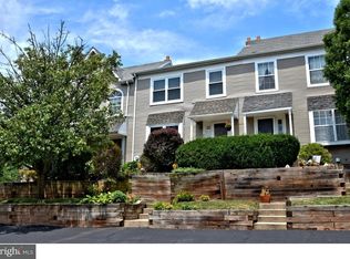 2421 Hillendale Dr, Norristown, PA 19403