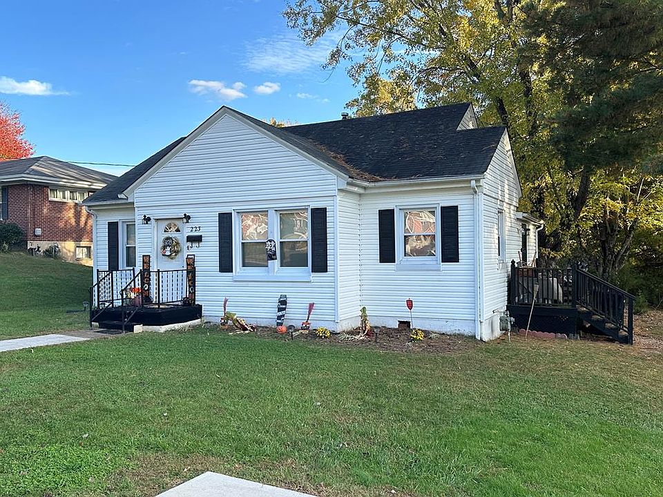 1st image of 223 Parkland Dr