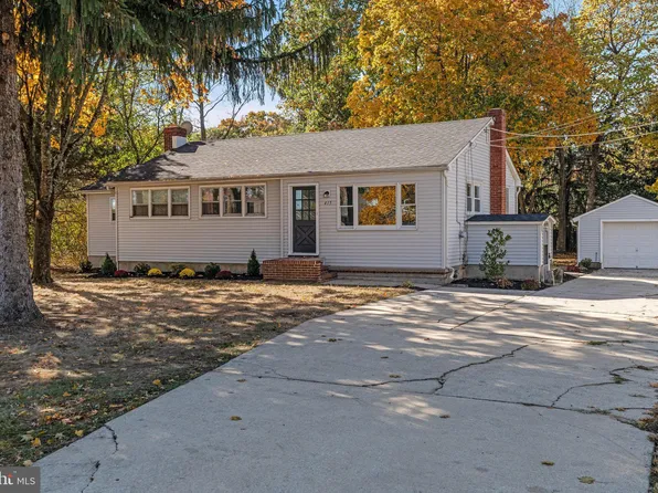 415 Landing St, Lumberton, NJ 08048