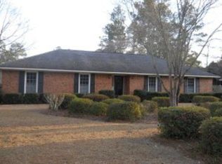 490 Arrowhead Dr, Sumter, SC 29150
