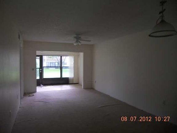 3rd image of 1603 Flint Dr W #E-81