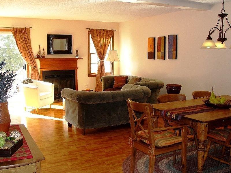 Spacious Townhouse