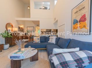 6665 Franklin Ave APT 18, Los Angeles, CA 90028