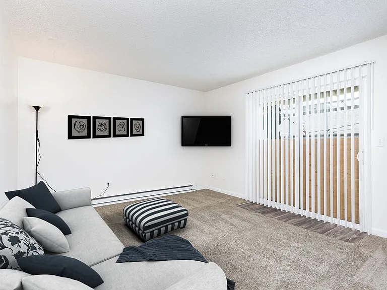 Executive 1801 — Photo 29
