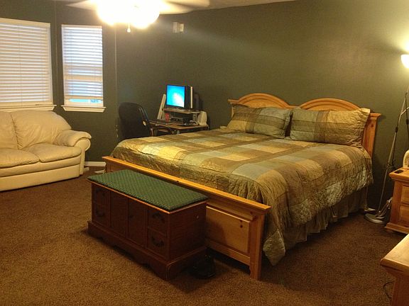 5th image of 13466 Rosemill Cir