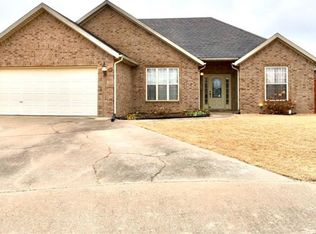 1101 Shiraz Dr, Centerton, AR 72719