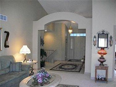 5th image of 280 Cranberry Ct