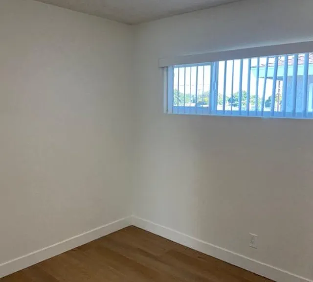 2509 W 182nd St #6 — Photo 13