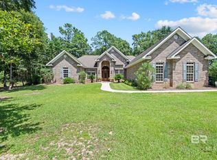 5492 Millhouse Rd, Gulf Shores, AL 36542