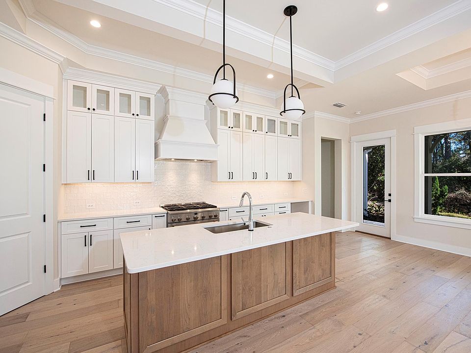1st image of 52 Blooming Ln