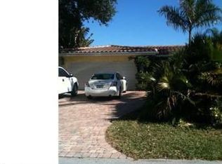 1020 SE 13th Ave, Deerfield Beach, FL 33441
