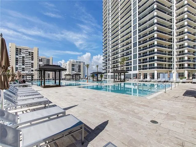 1850 S Ocean Dr #805 — Photo 13