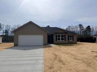 3945 Peakvalley Rd, Sumter, SC 29154
