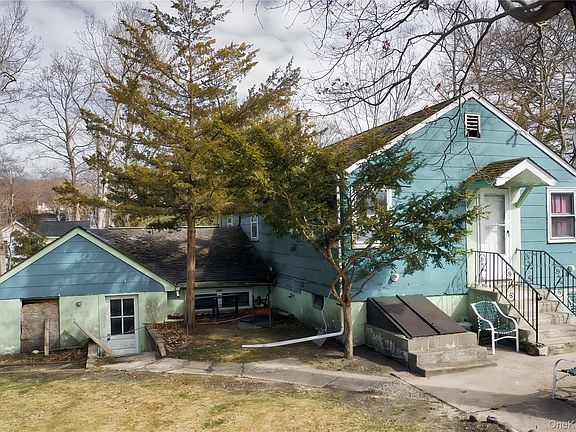 2nd image of 26 Palm Road