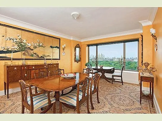 Sold by Stribling | media 7