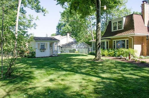 4th image of 2505 Rhonda Dr