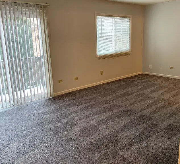 853 Village Quarter Rd — Photo 10