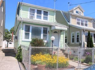 18837 120th Rd, Saint Albans, NY 11412