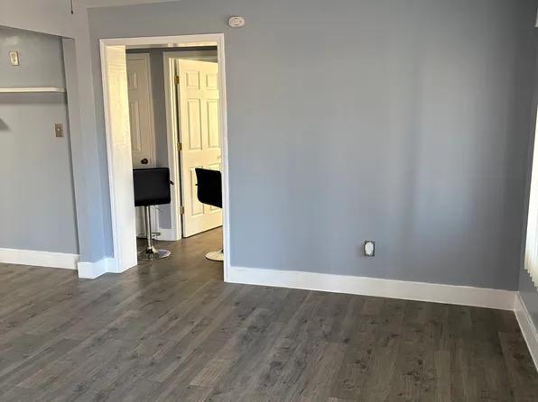 211 Brame Ave #1, Colonial Heights, VA 23834